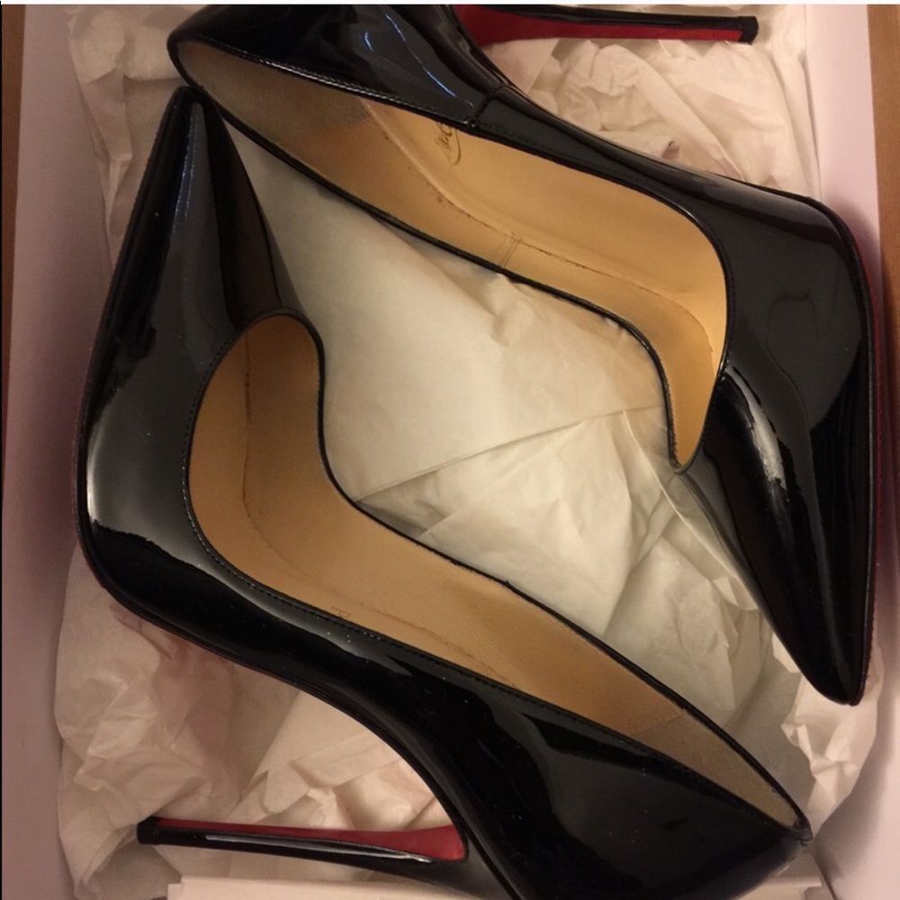 Christian Louboutin So Kate 🥰